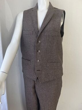 Tasso Elba Brown Herringbone Vest